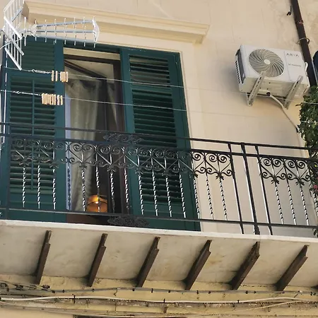 Terra D'amuri * Palermo